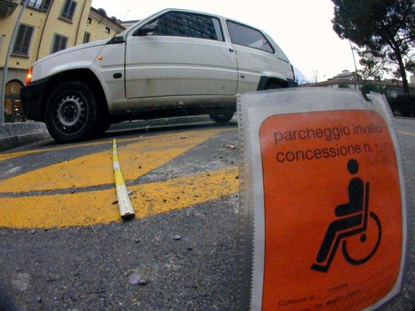 parcheggio-disabili1.jpg
